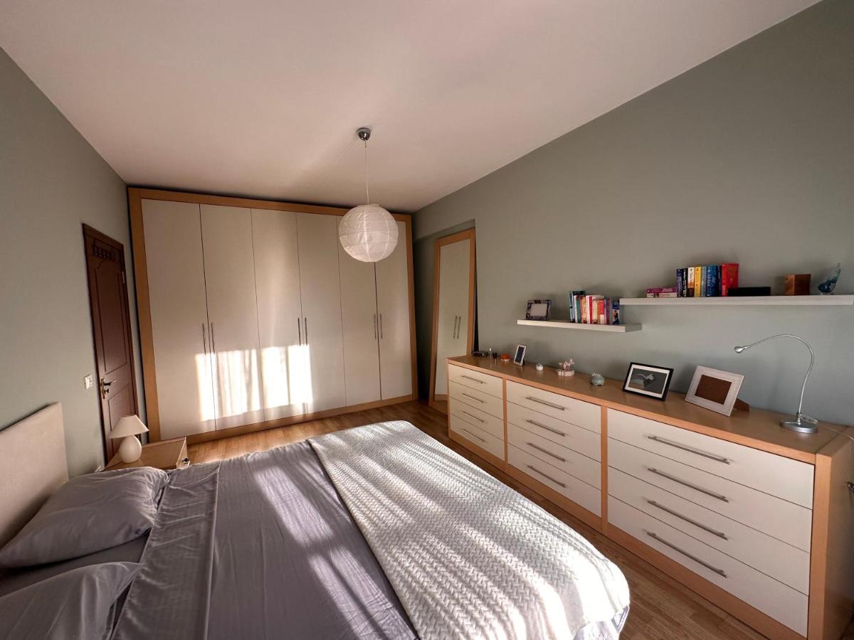 Appartamento Casa Mia - Hidden Gem Near The New Boulevard Tirana Esterno foto