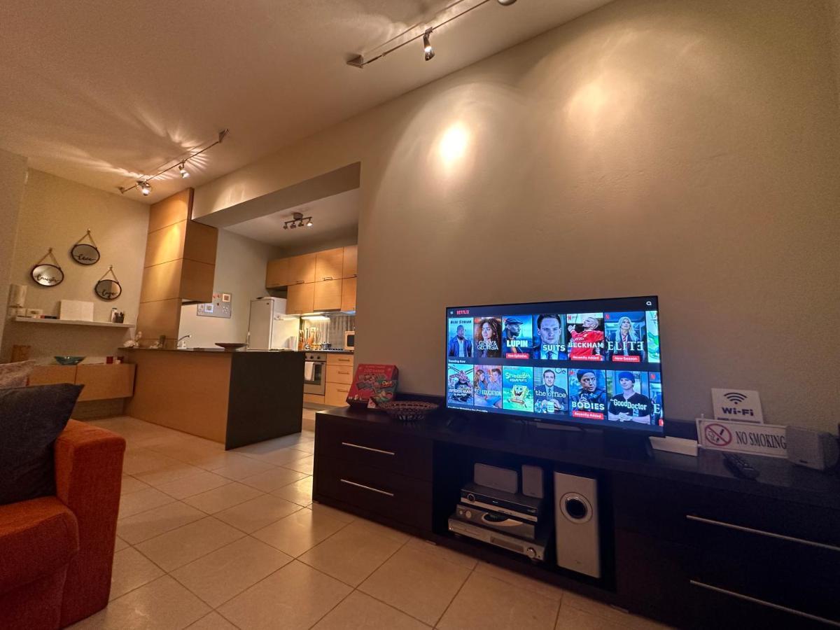 Appartamento Casa Mia - Hidden Gem Near The New Boulevard Tirana Esterno foto