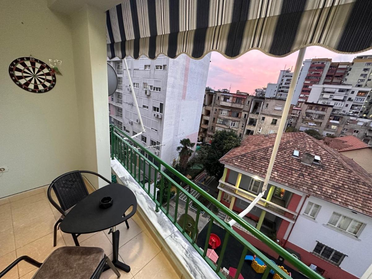 Appartamento Casa Mia - Hidden Gem Near The New Boulevard Tirana Esterno foto